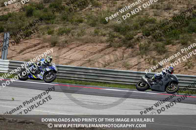 cadwell no limits trackday;cadwell park;cadwell park photographs;cadwell trackday photographs;enduro digital images;event digital images;eventdigitalimages;navarra;no limits trackdays;peter wileman photography;racing digital images;trackday digital images;trackday photos